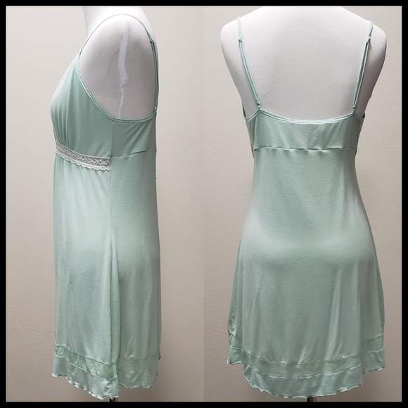 Victoria's Secret Angels Chemise/Slip Nightie - Picture 2 of 5